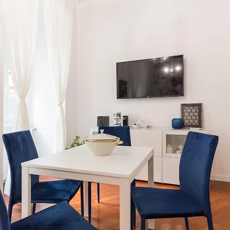 Moro7 Apartment-stylish & Bright-piazza Trilussa 罗马