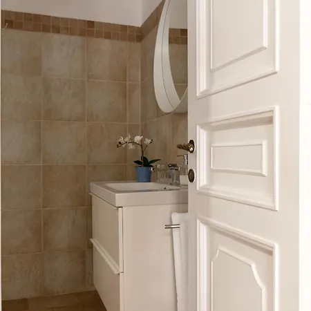 Moro7 Apartment-stylish & Bright-piazza Trilussa 罗马